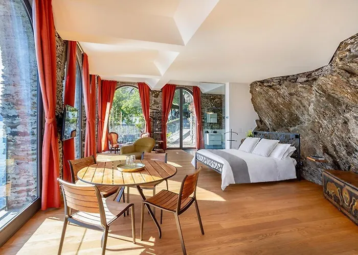 On The Unique Luxury Maggiore فيلة *