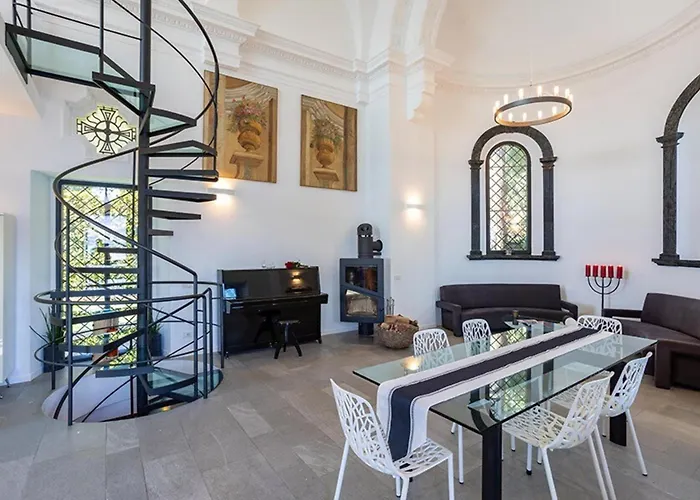 Vila On The Unique Luxury Maggiore *