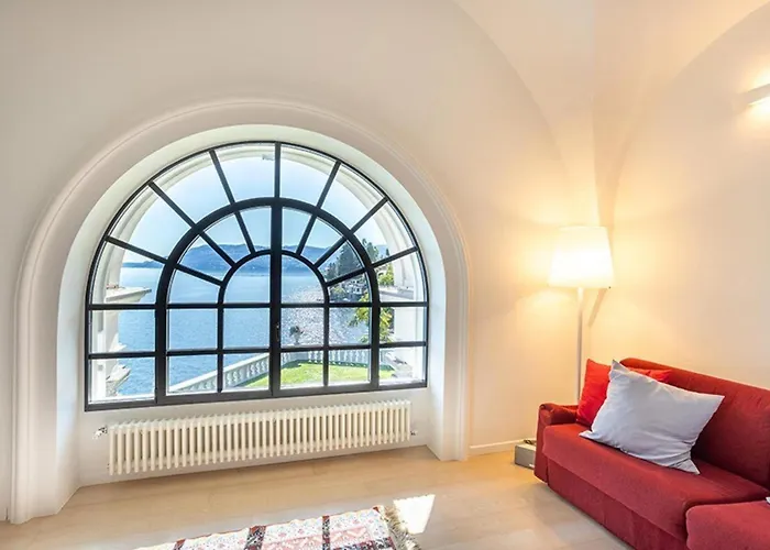 On The Unique Luxury Maggiore * Pallanza